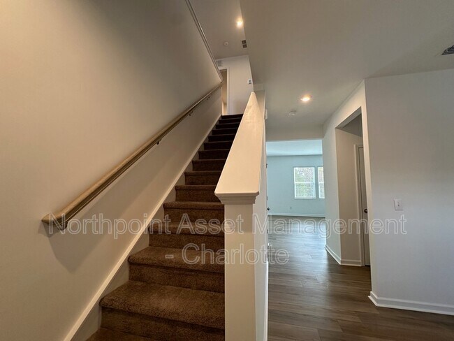 Foto del edificio - 1247 Dan River Ct SW