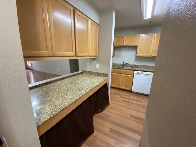 Foto del edificio - 721 E Linden Ave