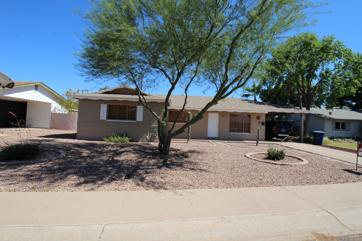 Photo - 1427 W 7th St (Tempe, AZ)