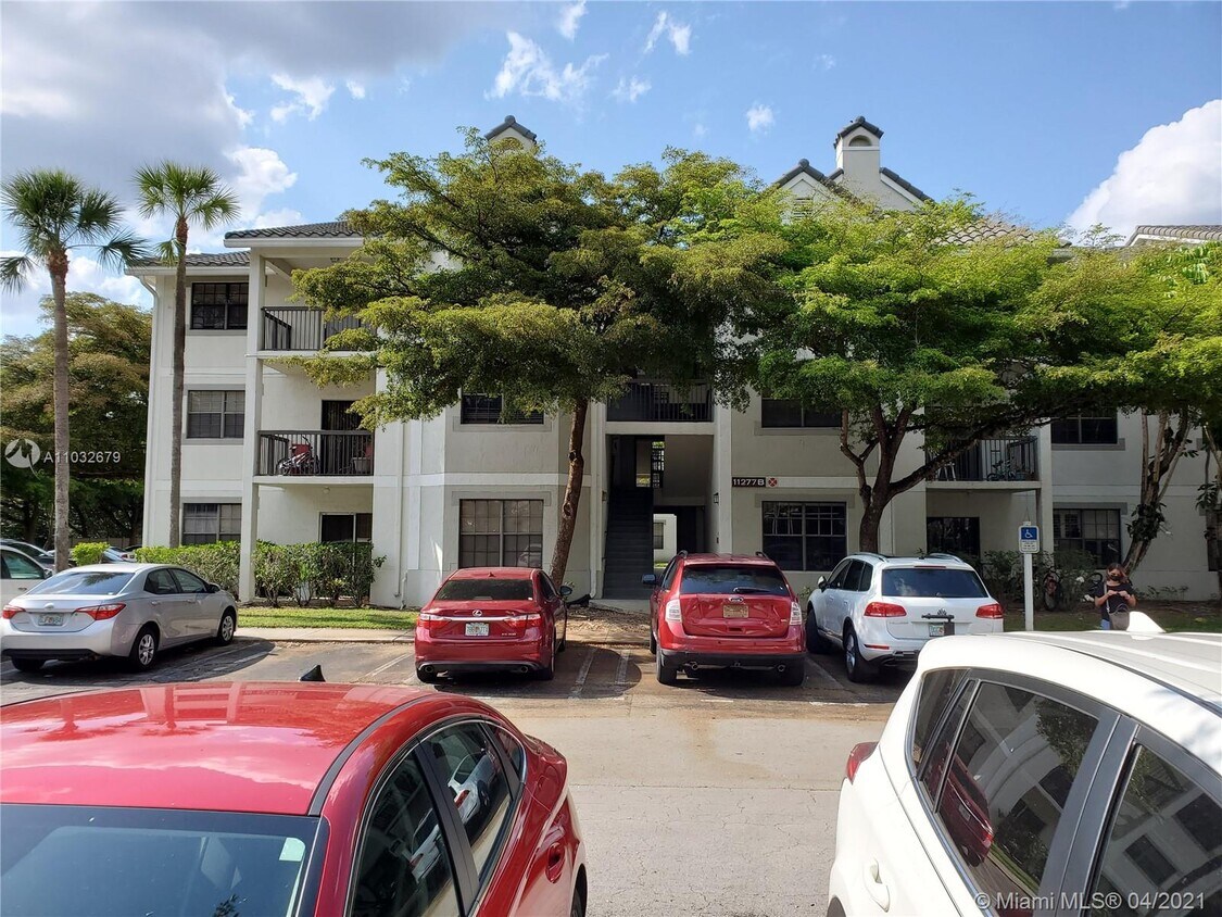11277 W Atlantic Blvd Unit 301, Coral Springs, FL 33071 Condo for