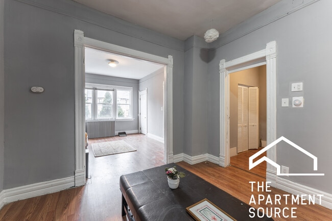 Building Photo - 1705 N Talman Ave