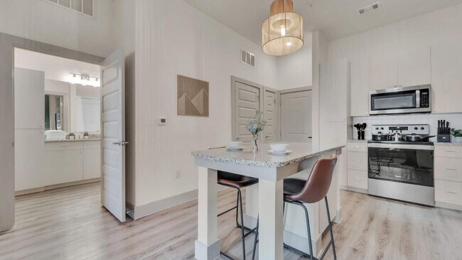 Foto del edificio - 18210 Park Row Blvd