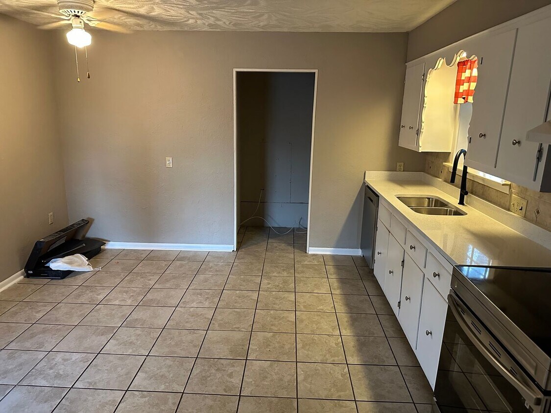 Photo - 519 Shelton Rd, Collierville, TN 38017