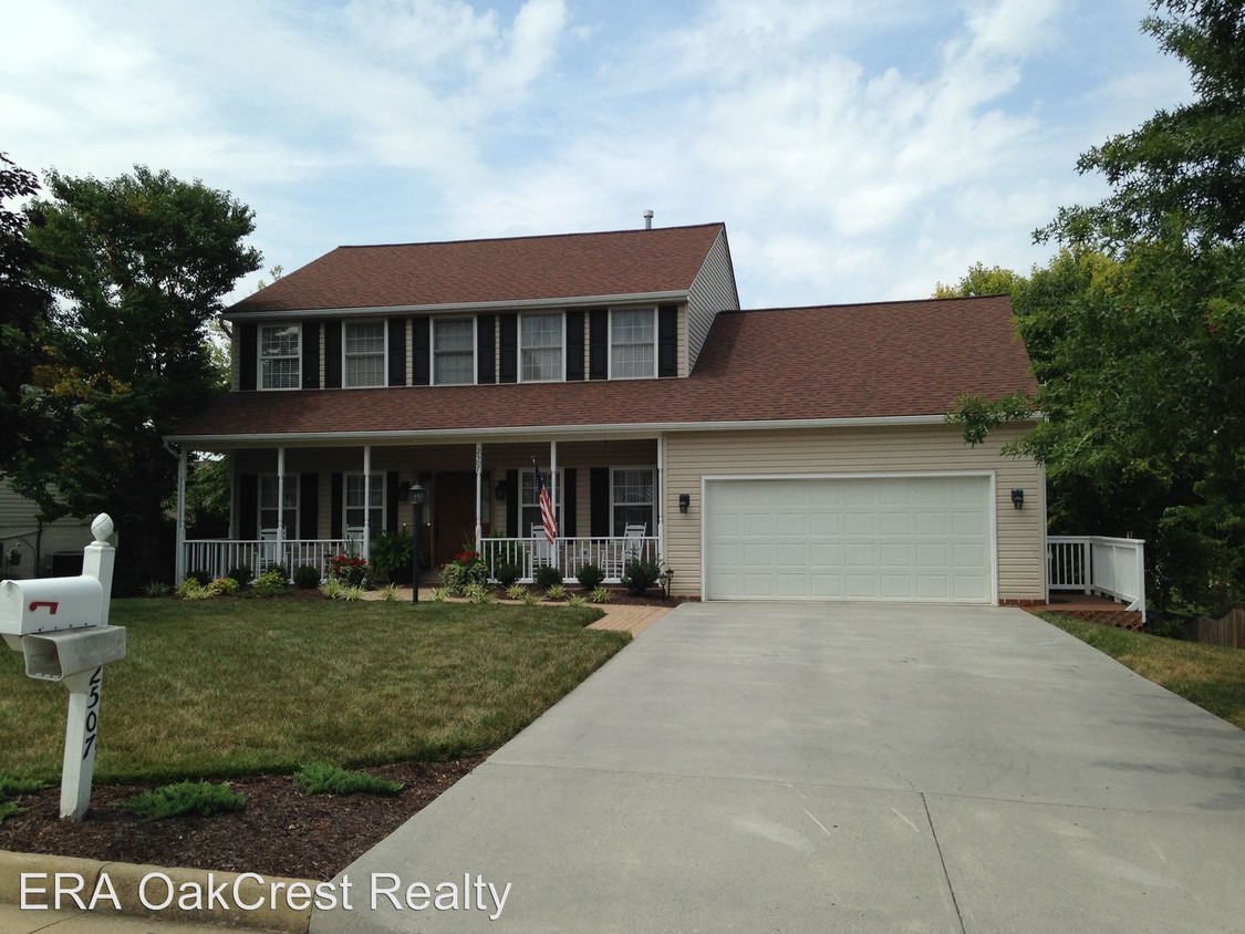 Primary Photo - 2507 Windwood Dr