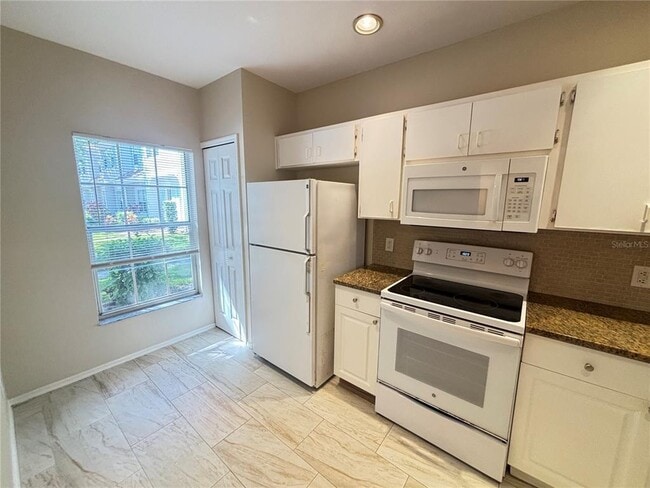 Building Photo - 8522 Hunters Key Cir