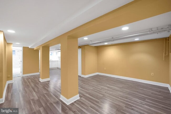Building Photo - 3920 New Hampshire Ave NW