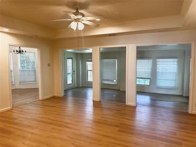 Building Photo - 900 Kimili Ct