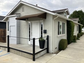 Building Photo - 122 Allen St