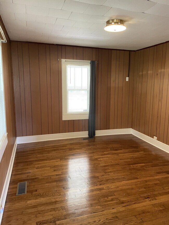 Building Photo - 239 Co Rd 738