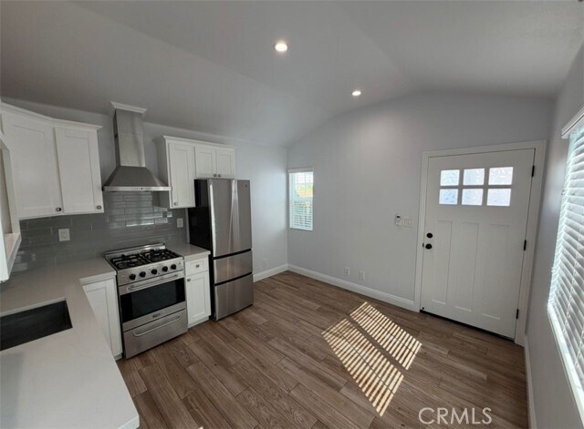 Foto del edificio - 6116 Strickland Ave
