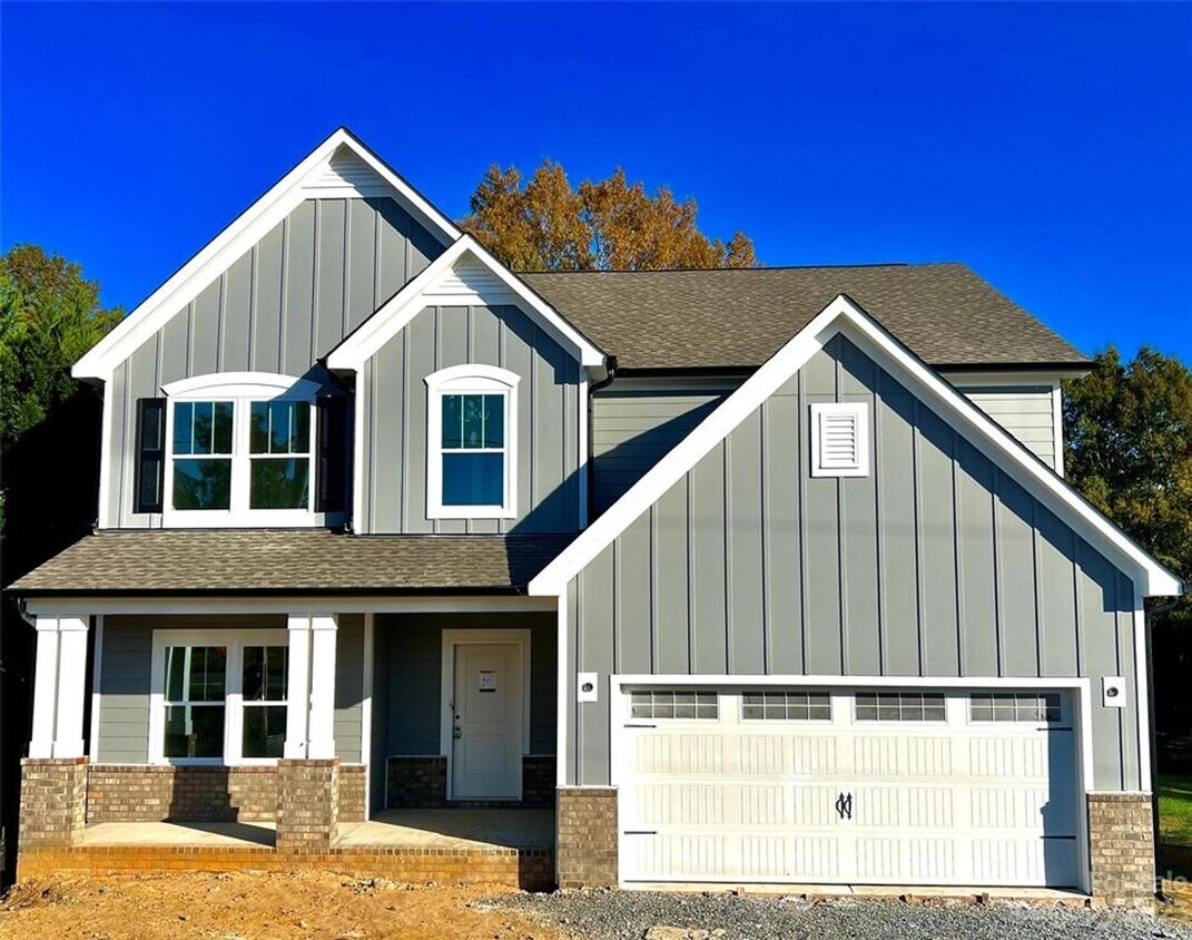 Primary Photo - Brand New Build, 3100+SF, On 1/4 acre with...
