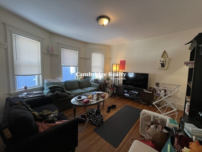 Foto del edificio - 44 Easton St