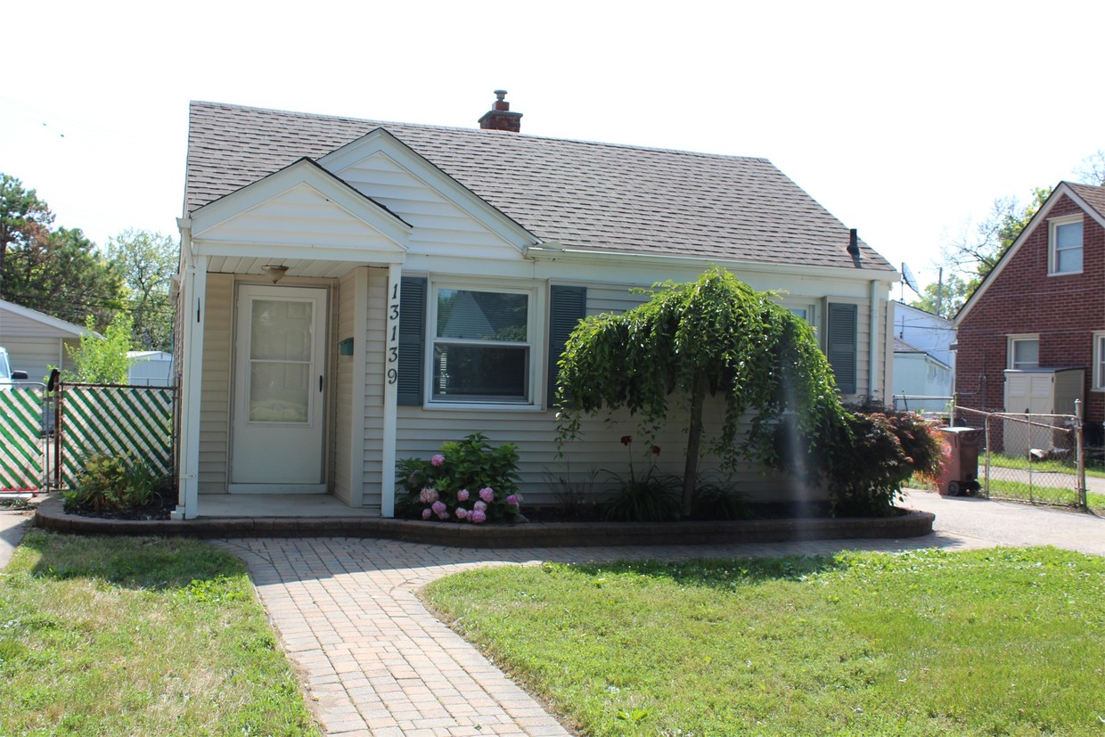 Foto principal - 13139 Pearl St