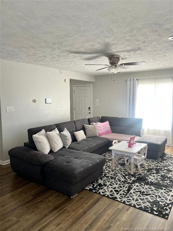 Building Photo - 1041 Screech Owl Dr