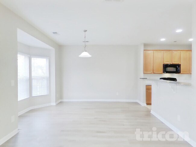 Building Photo - 3006 Gale Ct