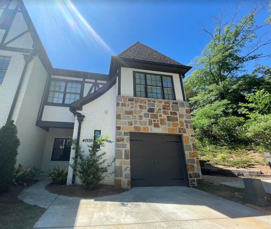 4005 Lennox Rd, Vestavia Hills, AL 35216 Townhome Rentals in Vestavia