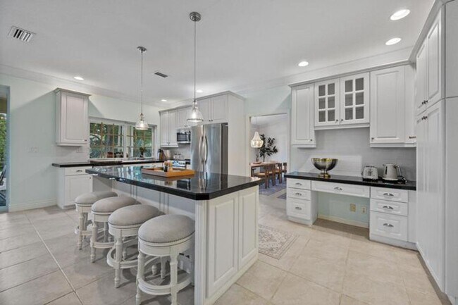 Foto del edificio - 148 Scarborough Terrace