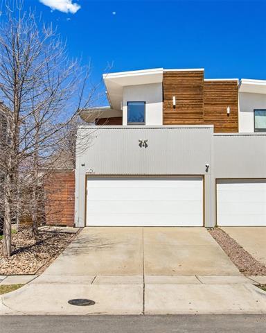 Foto del edificio - 5957 Ross Ave