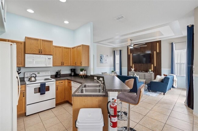 Building Photo - 730 Brunello Dr