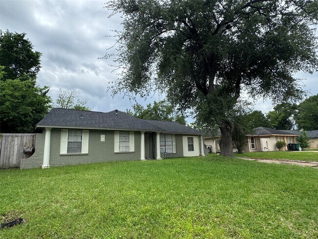 Foto del edificio - 1443 Willow Rock Rd