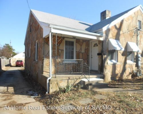 Primary Photo - 910-910 South Ave