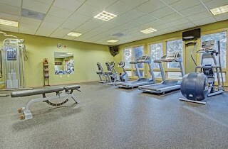 Workout facilities - 18575 SW Century Dr