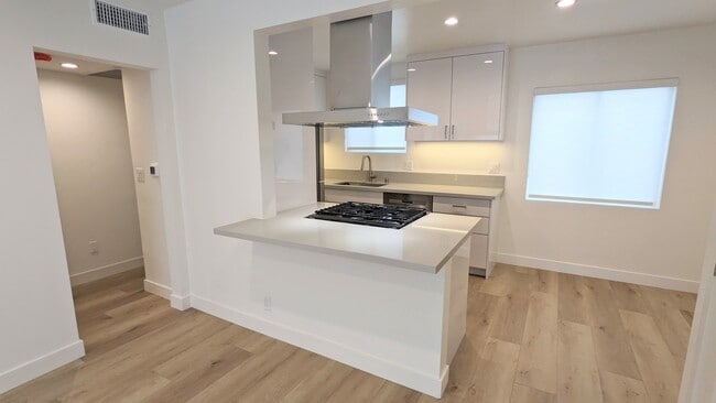 Building Photo - 1333 Brockton Ave