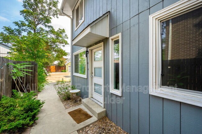 Foto del edificio - 2211 Spruce St