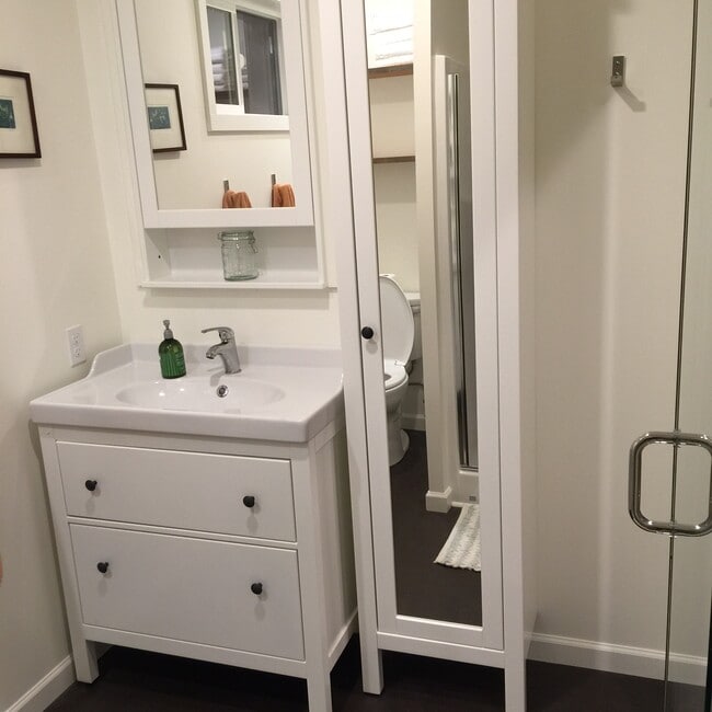 Building Photo - 1532 Southeast Ogden Street