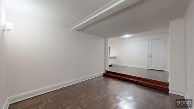 Building Photo - 137 E 38th St