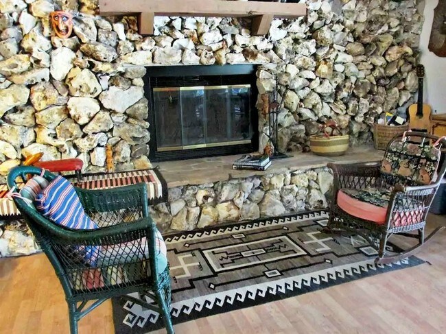 Building Photo - 2065 Glenwood Hammock Rd