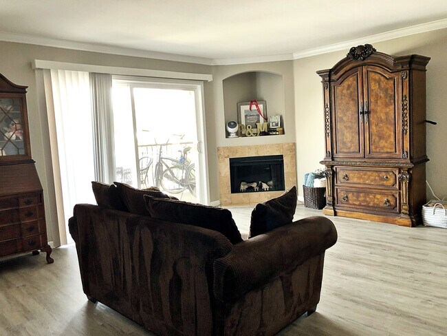 Foto del edificio - 4205 Lamont St