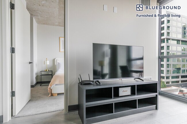 Foto del edificio - 180 N Ada St