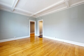 Interior Photo - Vandy House
