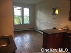 Foto del edificio - 211-57 Jamaica Ave