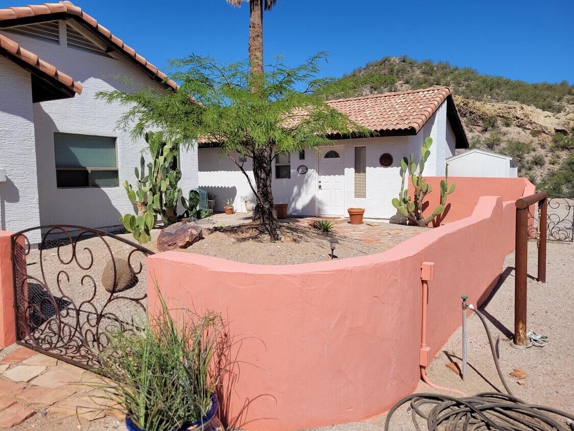 730 Powder House Wash Rd, Wickenburg, AZ 85390 House Rental in