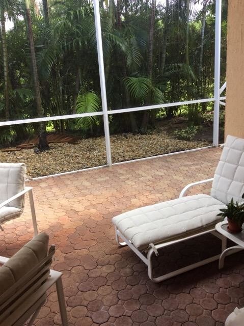 Foto del edificio - 7295  Demedici Circle