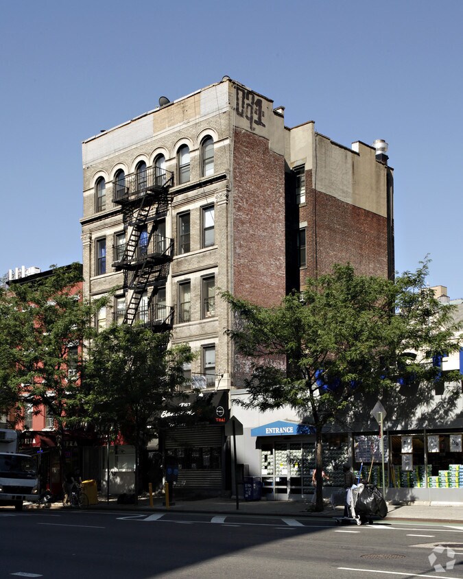 Primary Photo - 347 First Ave