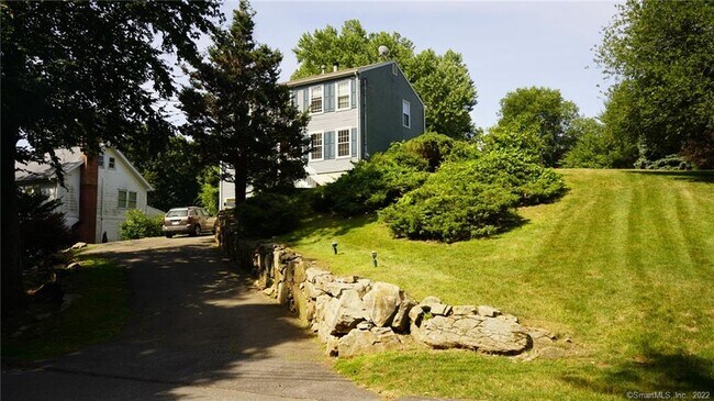 Building Photo - 11 Machalowski Rd
