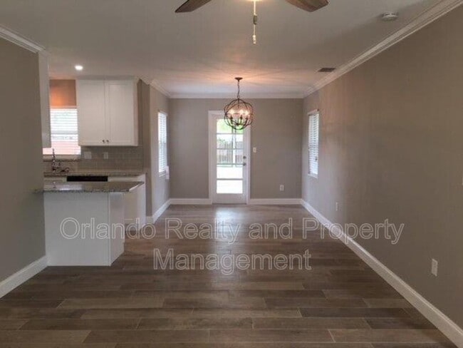 Photo - 2111 Biscayne Dr House