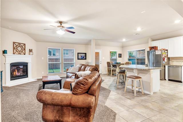 Building Photo - 10100 Levelland Pl