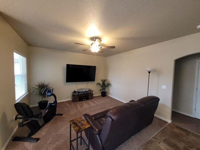 Foto del edificio - Dog Friendly Home in Boise!