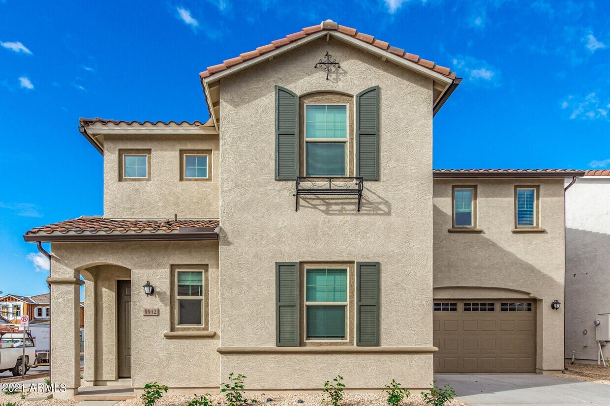 Foto principal - 9912 E Tillman Ave