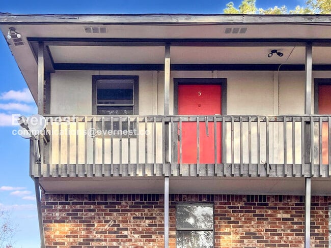 Foto del edificio - 9 Meredith Ct