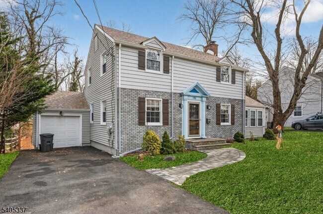 Foto del edificio - 141 Passaic Ave