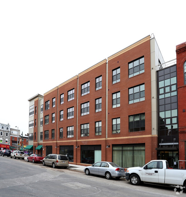 Estación de Fells Point - Fells Point Station