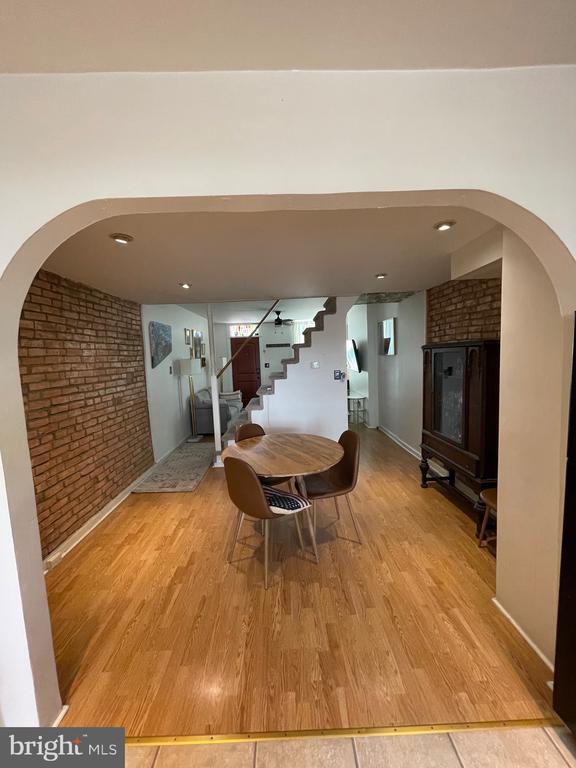 Foto principal - 1841 Light St