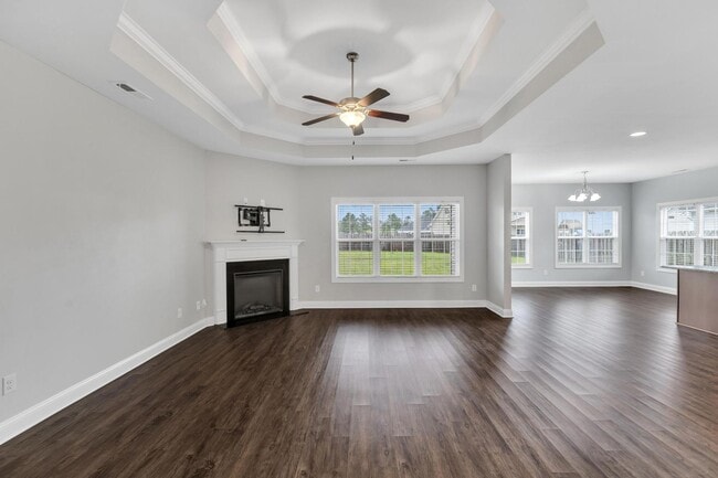 Building Photo - Large 4 bedroom home available now!