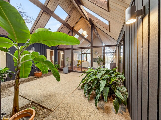 Foto del edificio - 10956 SE Azar Dr