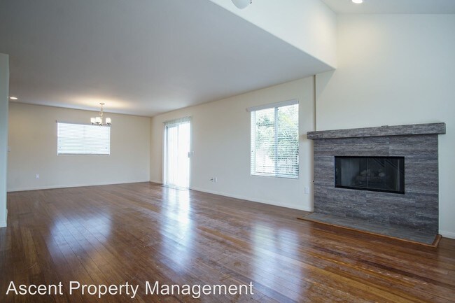 Foto del edificio - 4 br, 2.5 bath House - 381 Delaware St.